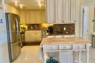 1985 S Ocean Dr #3C, Hallandale Beach: photo 1 of 22