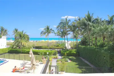 1623 Collins Ave #218, Miami Beach: photo 1 of 30