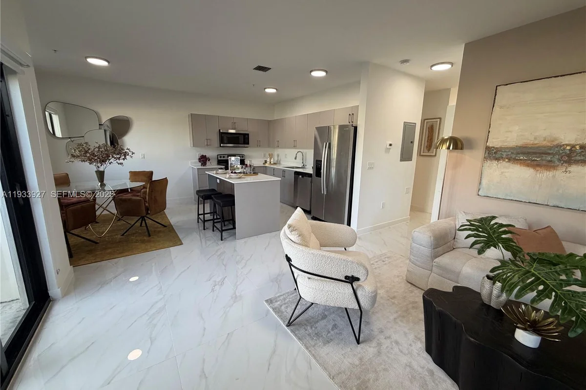 2308 E 4th Ave #205, Hialeah: photo 1 of 14