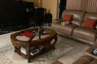 4174 Inverrary Dr #605, Lauderhill: photo 1 of 1