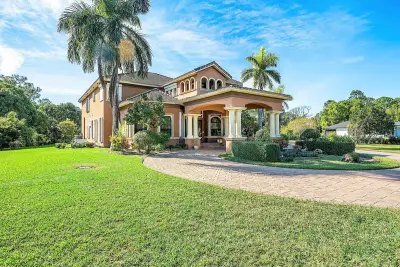 17560 69th St N, Loxahatchee: photo 1 of 71