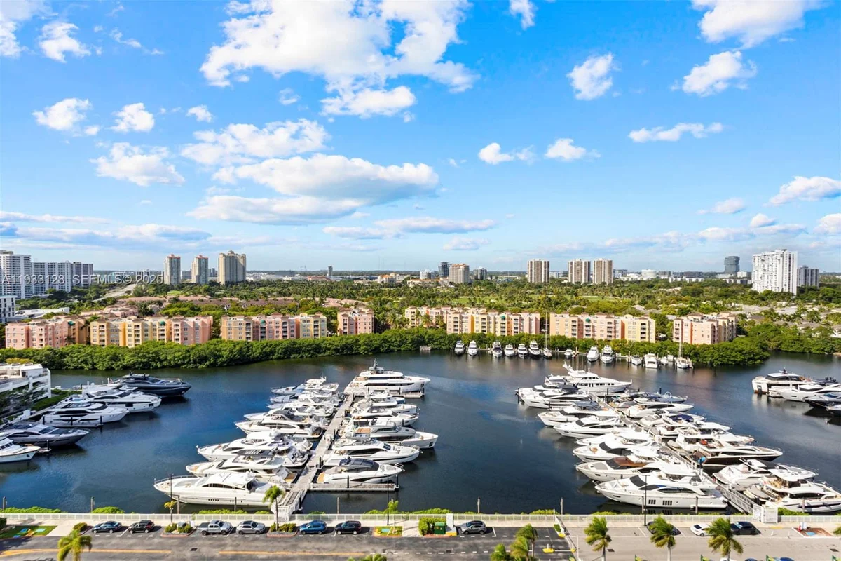 19667 Turnberry Way #17-D, Aventura: photo 1 of 23