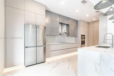 842 W Coco Plum Cir, Plantation: photo 1 of 63