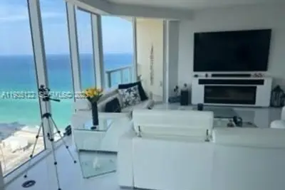 16699 Collins Ave #2507, Sunny Isles Beach: photo 1 of 23