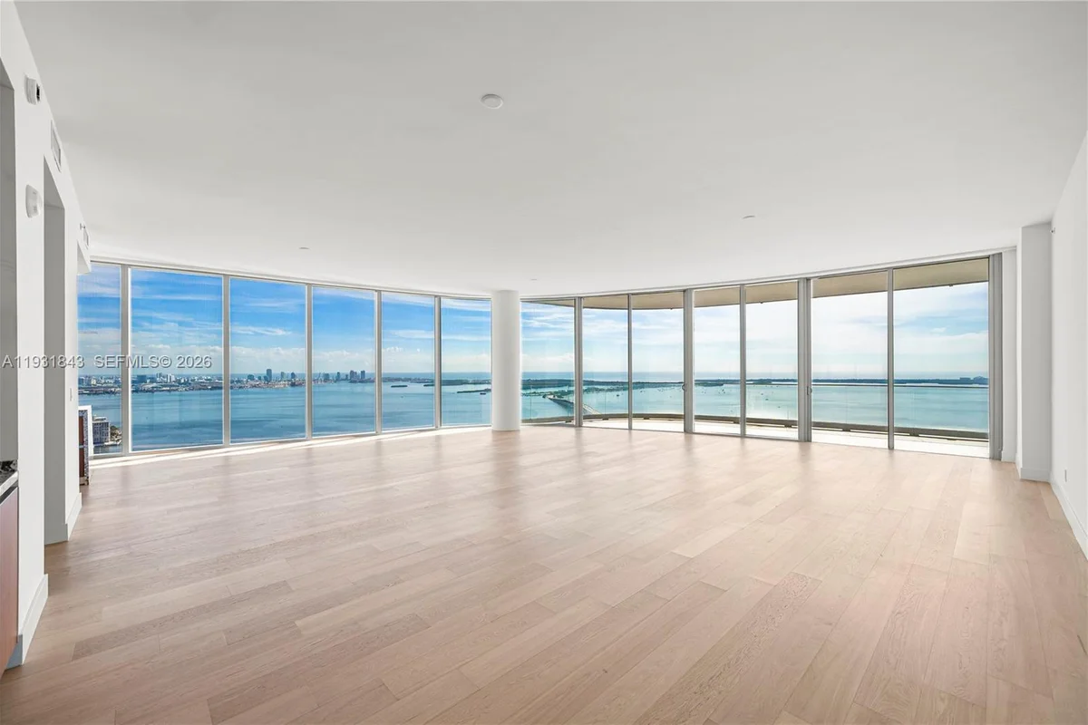 175 SE 25th Rd #4201, Miami: photo 1 of 25