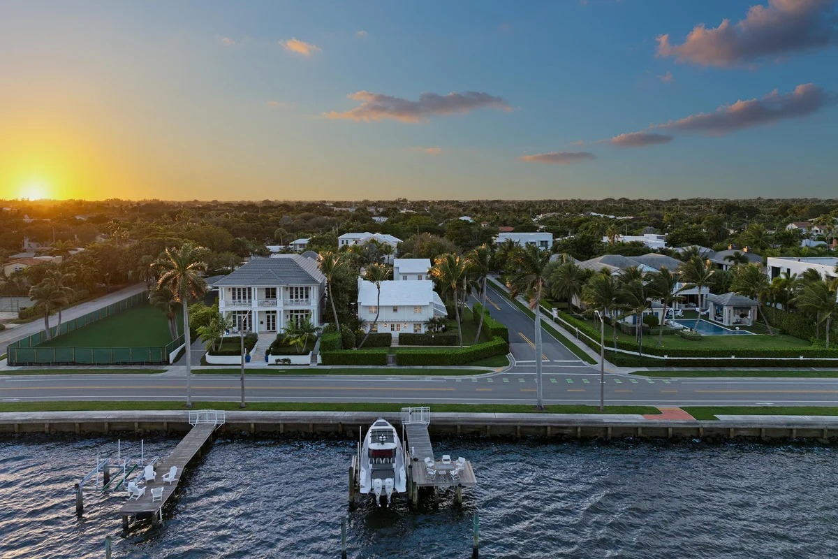 7103 S Flagler Dr, West Palm Beach: photo 1 of 48