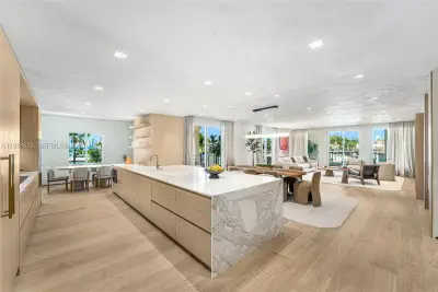 2521 Fisher Island Dr #6201, Miami Beach: photo 1 of 50