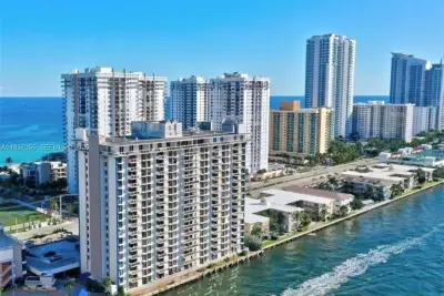 1600 S Ocean Dr #3G, Hollywood: photo 1 of 28