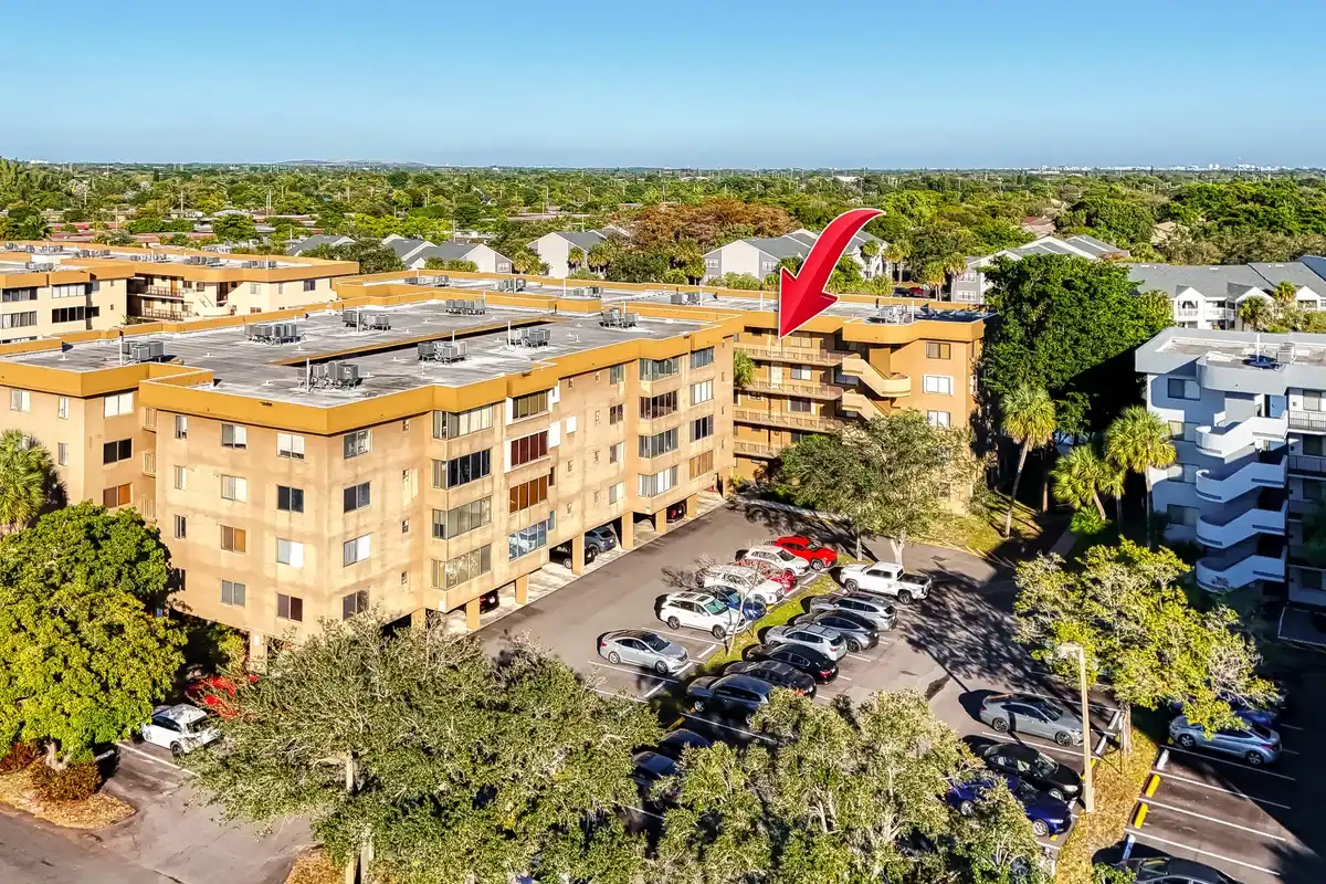 8030 Hampton Blvd #502, North Lauderdale: photo 1 of 51