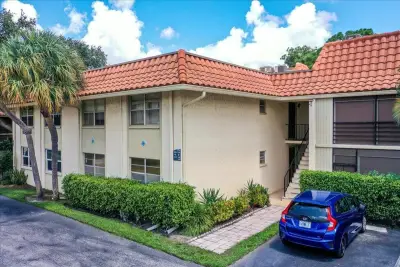 1124 NW 13th St #120a, Boca Raton: photo 1 of 23