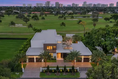 4312 NE 23 Ave, Fort Lauderdale: photo 1 of 95