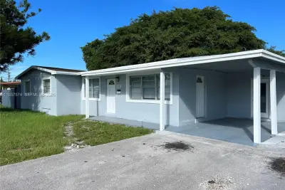 4321 NW 12th Ter, Oakland Park: photo 1 of 16