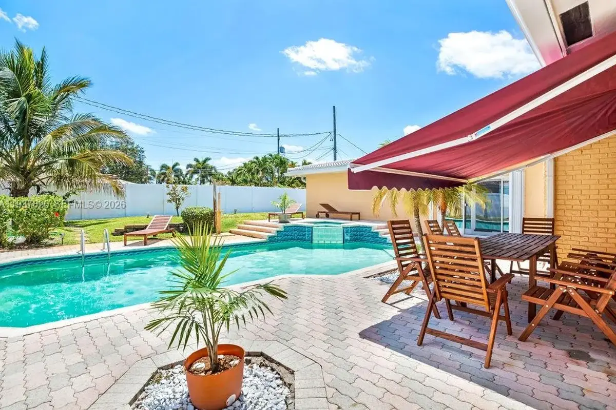 5320 NE 16th Ter, Fort Lauderdale: photo 1 of 45