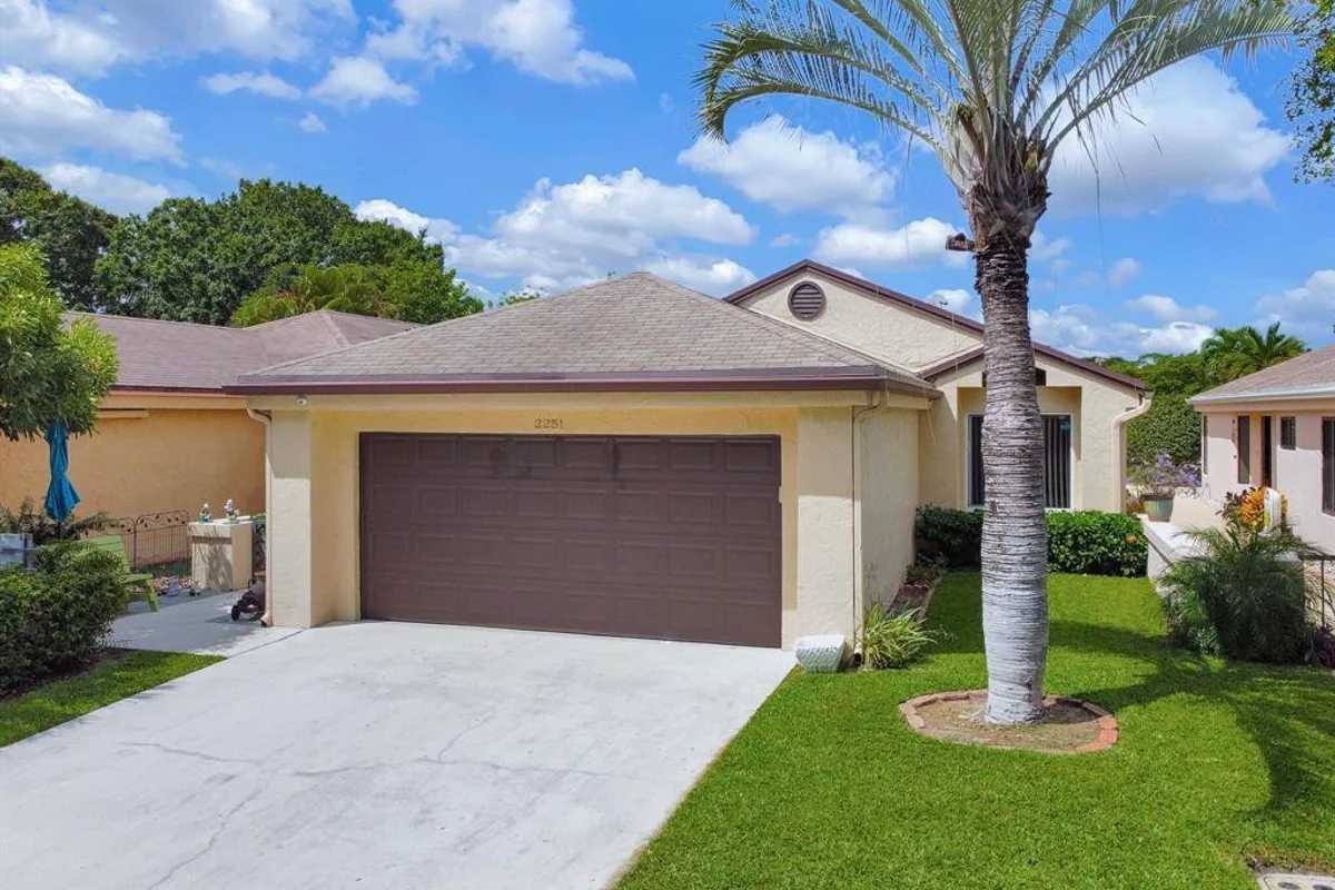 2251 NW 34th Ter, Coconut Creek: photo 1 of 13