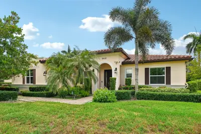 6432 SW 55th Pl, Davie: photo 1 of 57