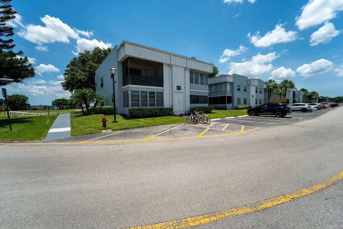 938 Normandy T #T938, Delray Beach: photo 1 of 34