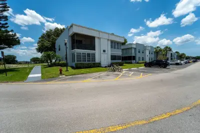 938 Normandy T #T938, Delray Beach: photo 1 of 34