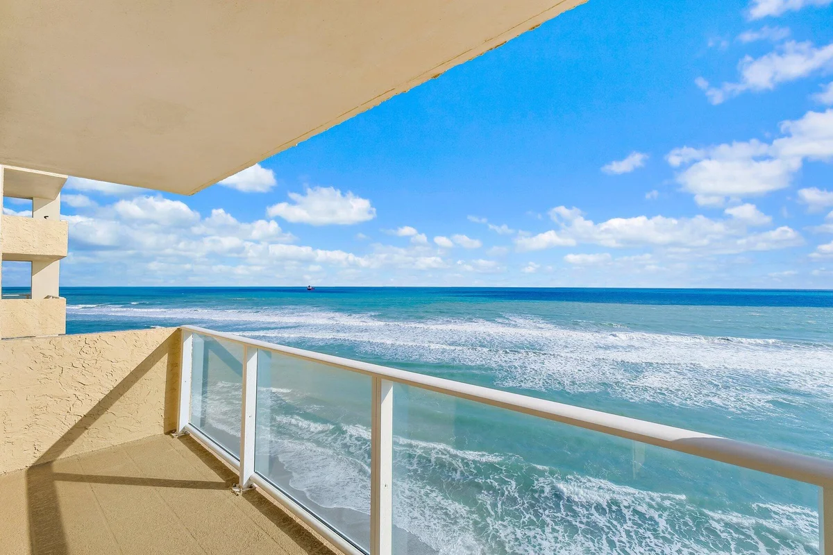 Condo in Riviera Beach: photo 1 of 77