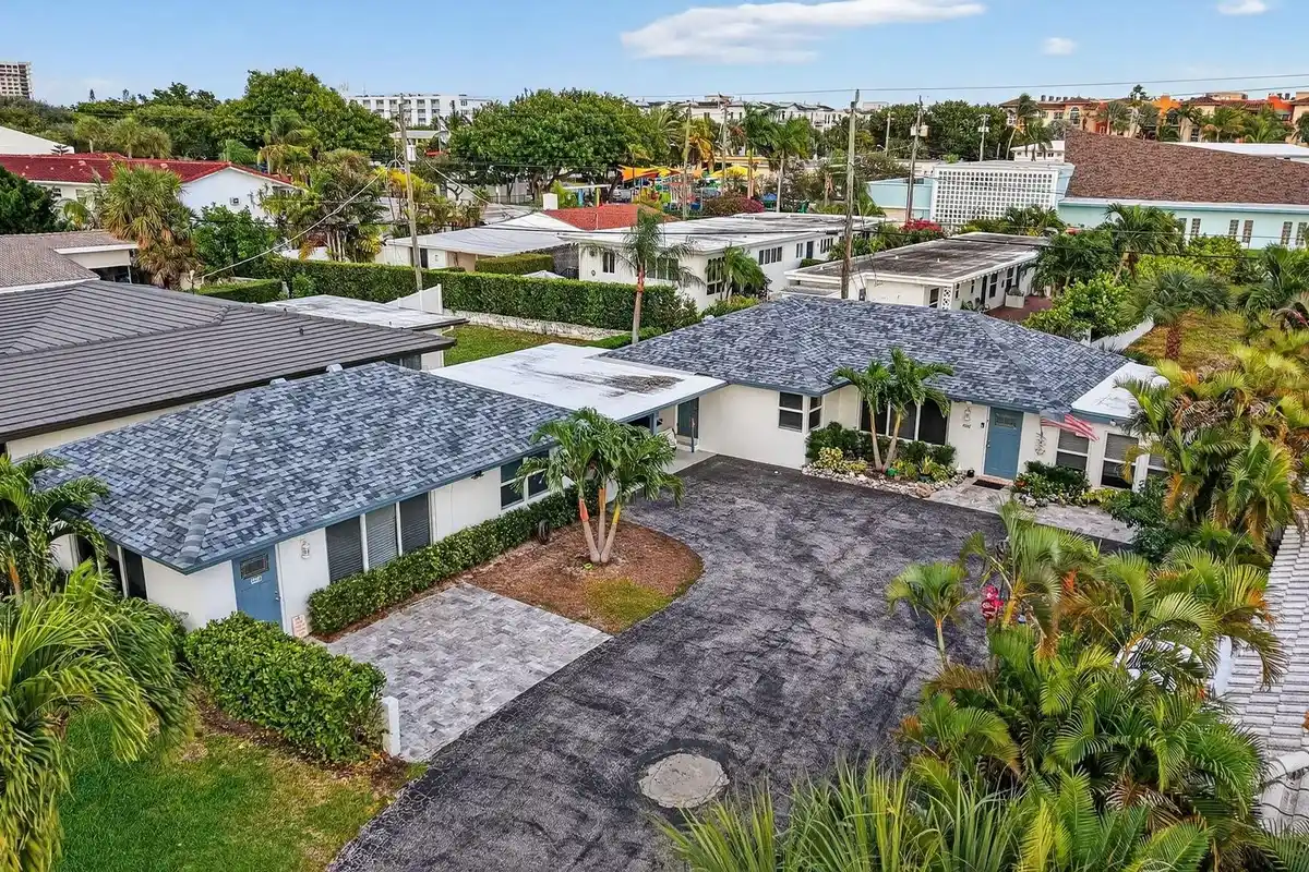 4436 Seagrape Dr, Fort Lauderdale: photo 1 of 70
