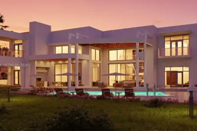 6300 SW 104th St, Pinecrest: photo 1 of 13