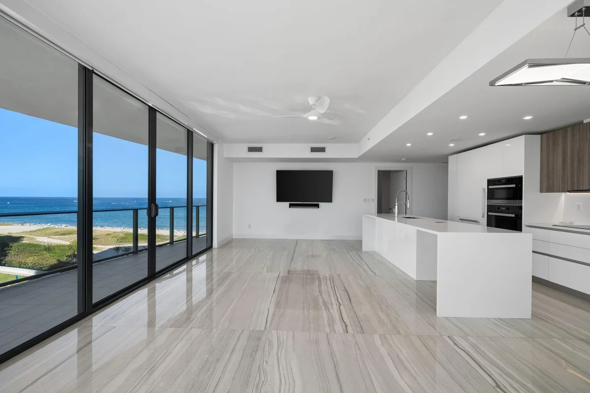 730 N Ocean Blvd #801, Pompano Beach: photo 1 of 37