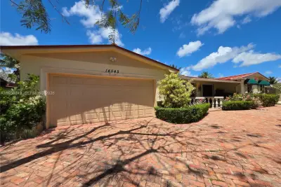 14545 SW 75th St, Miami: photo 1 of 47