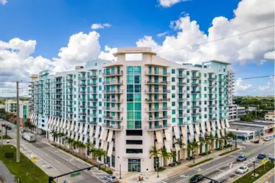 140 S Dixie Hwy #527, Hollywood: photo 1 of 61