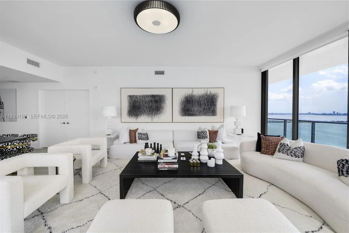 788 NE 23rd St #3101, Miami: photo 1 of 60