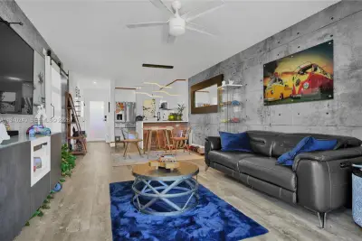 8900 Washington Blvd #320, Pembroke Pines: photo 1 of 29