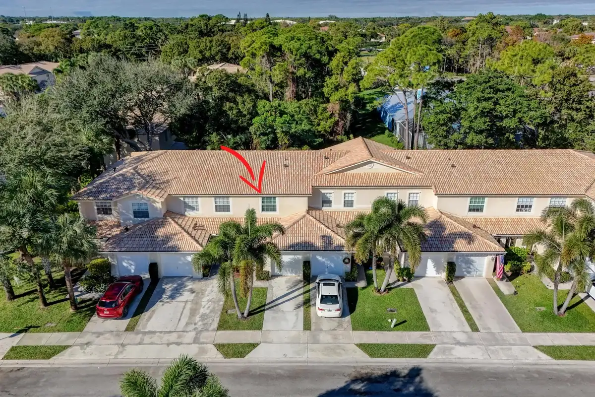 106 Wooden Mill Ter, Jupiter: photo 1 of 53