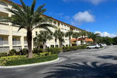 951 De Soto Rd #2300, Boca Raton: photo 1 of 30