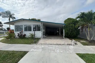 6503 NW 34th Ave, Coconut Creek: photo 1 of 28