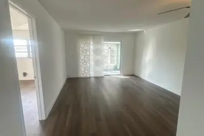5860 NW 64th Ave #307, Fort Lauderdale: photo 1 of 12
