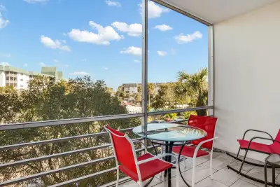 4770 NW 21st St #305, Lauderhill: photo 1 of 19