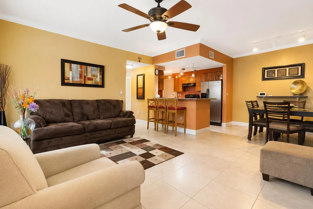 5880 W Sample Rd #105, Coral Springs: photo 1 of 18