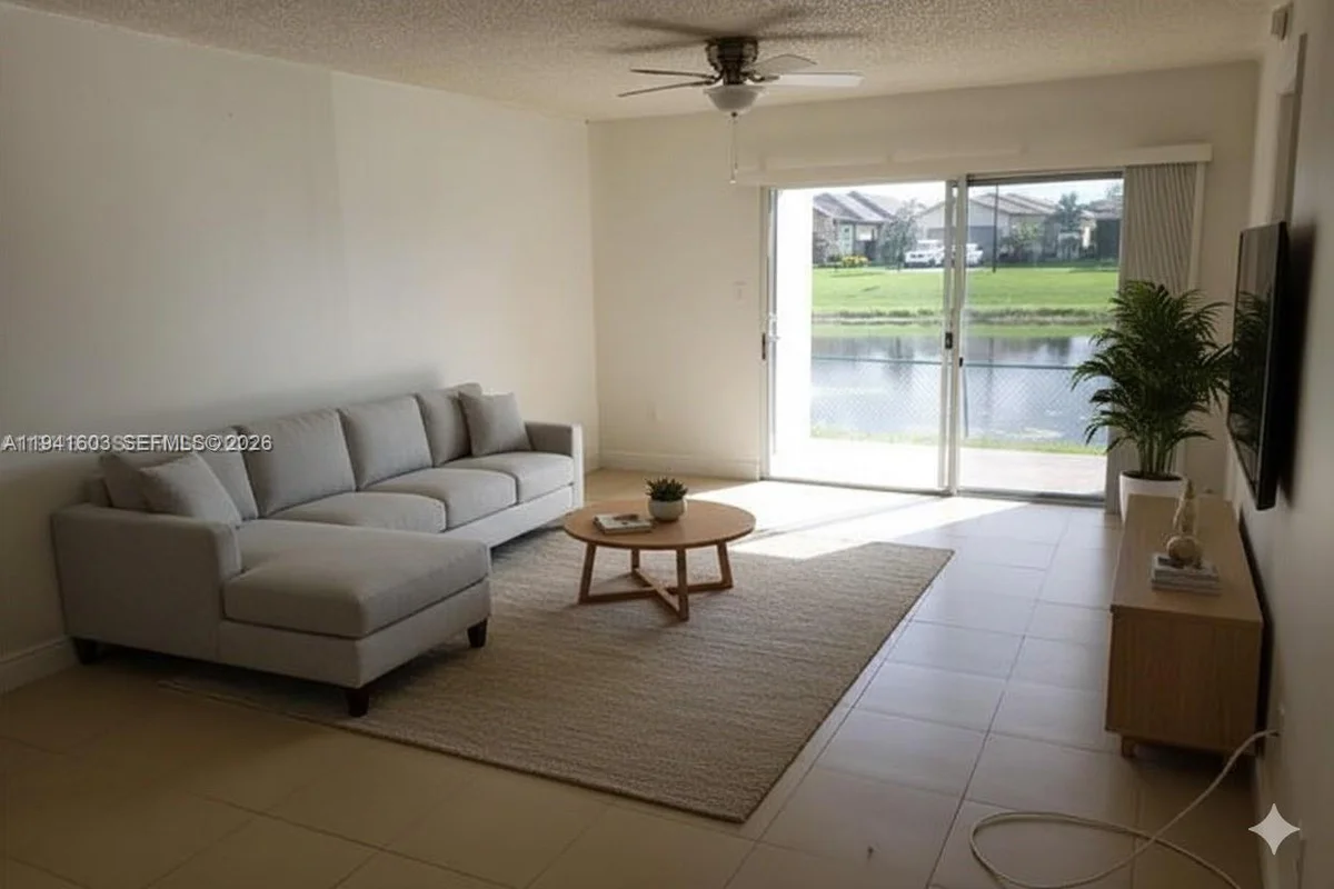 461 SW 113th Way, Pembroke Pines: photo 1 of 15