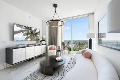 550 Okeechobee Blvd #Uph-03, West Palm Beach: photo 1 of 27