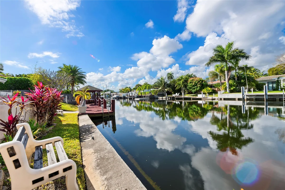 1735 NE 23rd Ave, Fort Lauderdale: photo 1 of 50