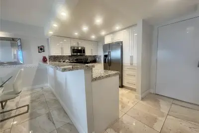 3800 S Ocean Dr #519, Hollywood: photo 1 of 72