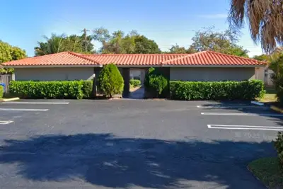 4115 Riverside Dr #1-5, Coral Springs: photo 1 of 33