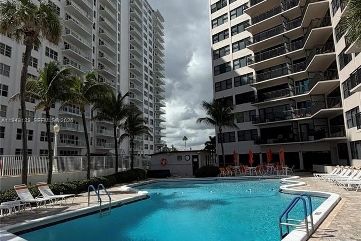 3800 Galt Ocean Dr #1414, Fort Lauderdale: photo 1 of 30