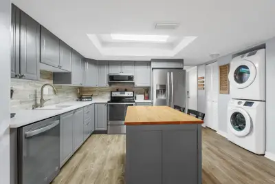 8101 NW 27th St #4, Coral Springs: photo 1 of 32