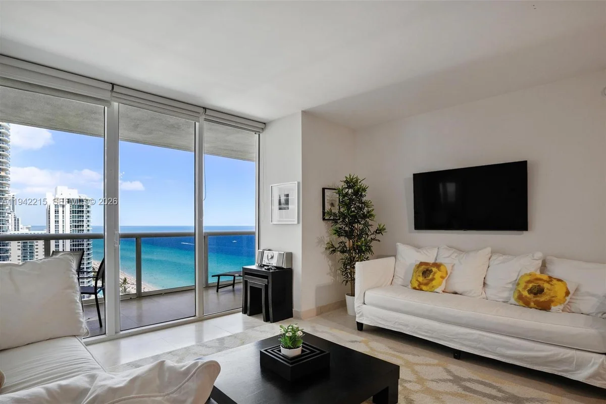 1830 S Ocean Dr #2110, Hallandale Beach: photo 1 of 36