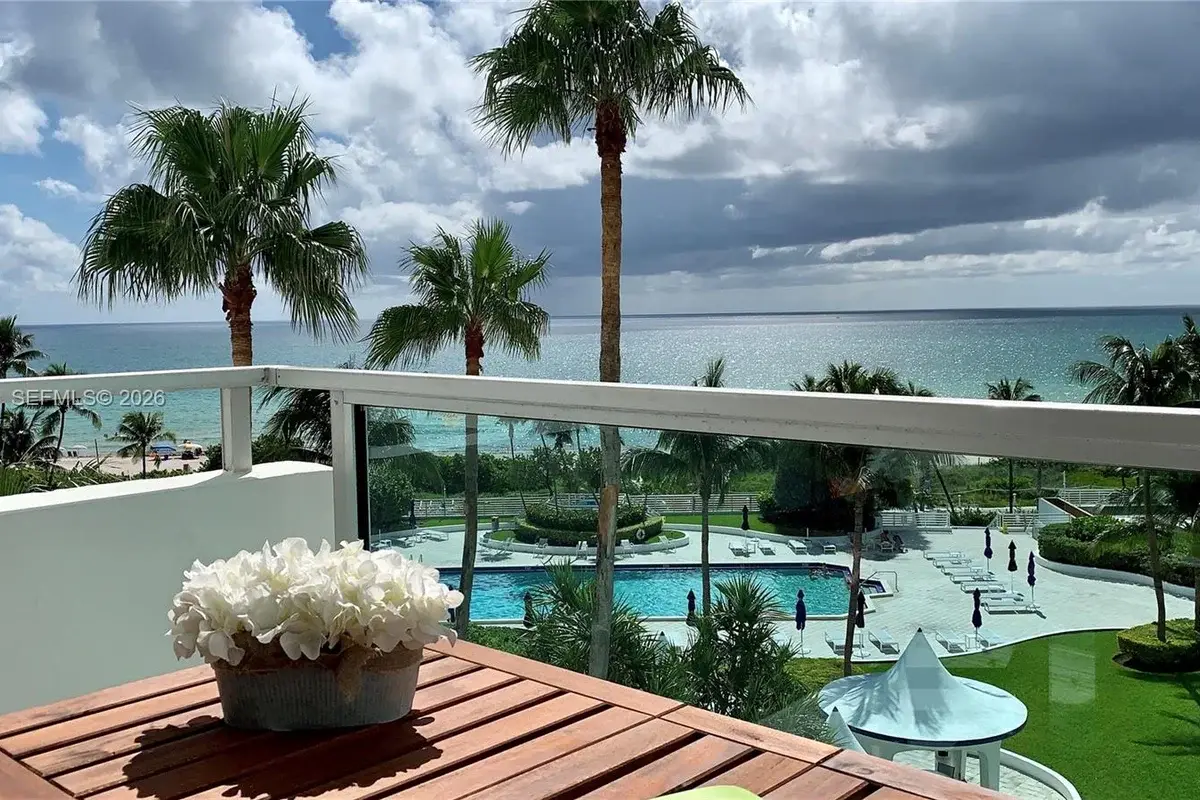 5161 Collins Ave #715, Miami Beach: photo 1 of 27