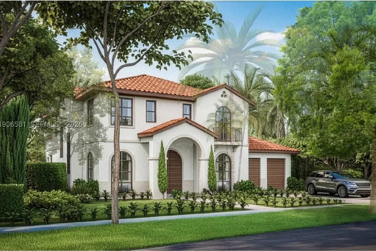 446 Madeira Ave, Coral Gables: photo 1 of 31