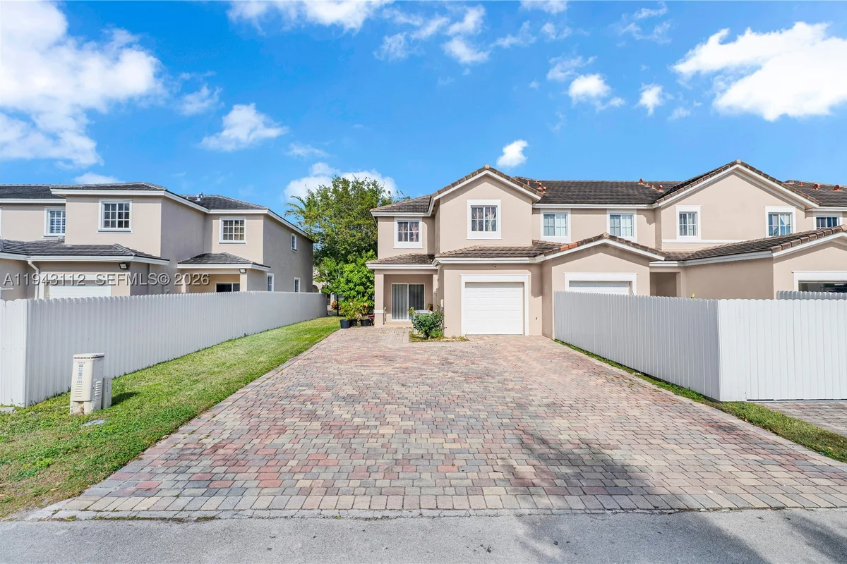 14102 SW 276th St, Homestead: photo 1 of 36