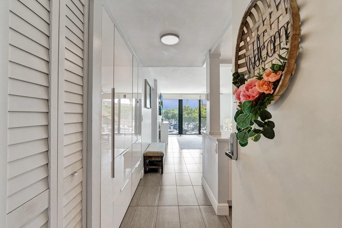 1101 River Reach Dr #205, Fort Lauderdale: photo 1 of 19