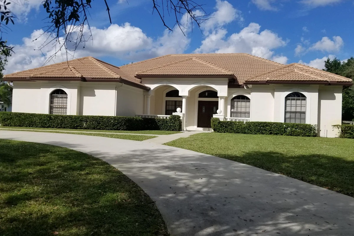8709 Man O War Rd, Palm Beach Gardens: photo 1 of 27