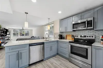 201 N Ocean Blvd #208, Pompano Beach: photo 1 of 30