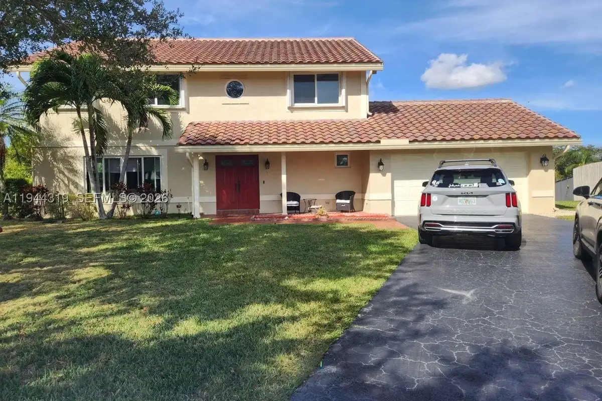 14531 Hickory Ct, Davie: photo 1 of 21